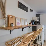 Sweet Home 4 Min To Cloister & Ephrata Center